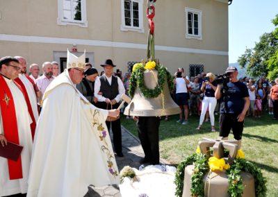 Blagoslov in dvig zvonov